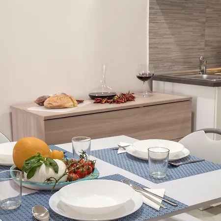 Accasarte P01 Appartement Napels