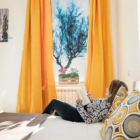 Accasarte P01 Appartement Napels