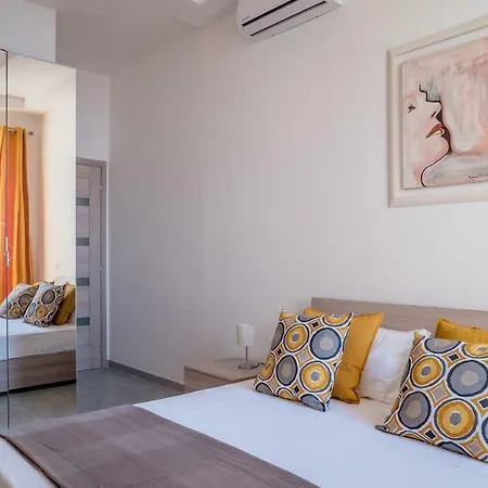 Accasarte P01 Apartman *